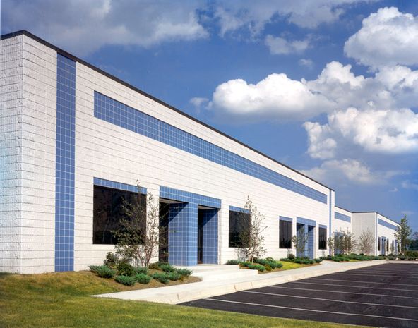 Airport Business Center : 245 Quigley Blvd, New Castle, DE 19720